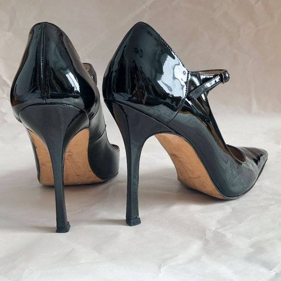 Manolo Blahnik black patent leather mary jane 4" high heel pumps Sz 39 - Picture 7 of 9